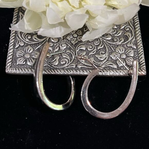 NEW Sterling Silver 925 Vintage Elongated Flattened Teardrop Hoop Earrings 1.25 - Picture 11 of 15